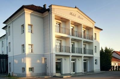 Hotel Raca